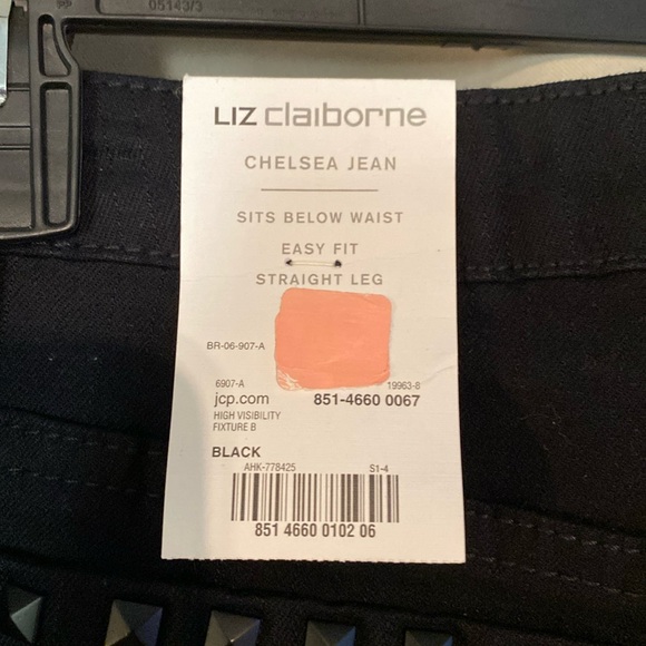 Jeans - Picture 7 of 11